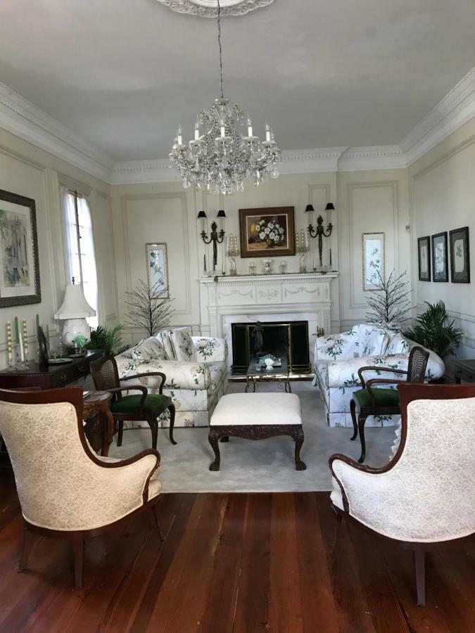 Springwood Inn 安尼斯敦 外观 照片